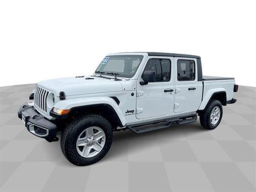 2022 Jeep Gladiator Sport