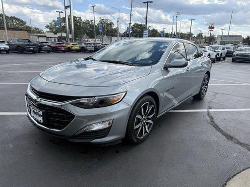 2025 Chevrolet Malibu RS