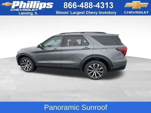 2025 Ford Explorer ST-Line