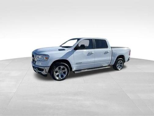 Bright White Clearcoat 2022 RAM 1500 Big Horn