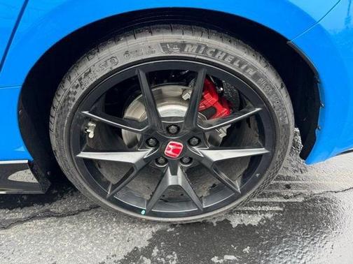 2025 Honda Civic Type R Base