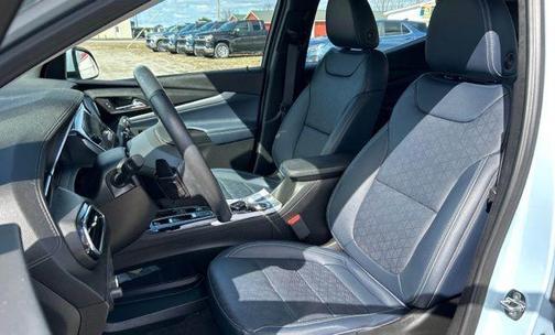 2023 Chevrolet Bolt EUV LT