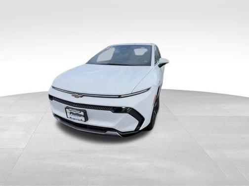 Summit White 2025 Chevrolet Equinox EV LT