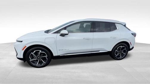 Summit White 2025 Chevrolet Equinox EV LT