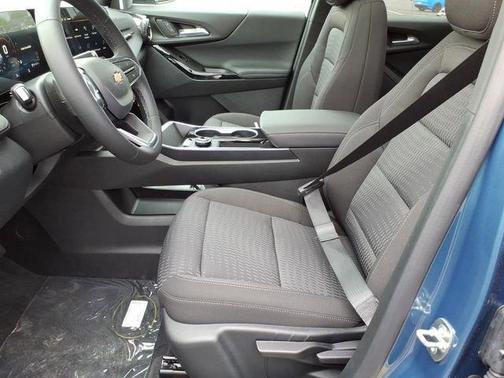 Lakeshore Blue Metallic 2026 Chevrolet Equinox LT