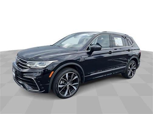 2022 Volkswagen Tiguan 2.0T SEL R-Line