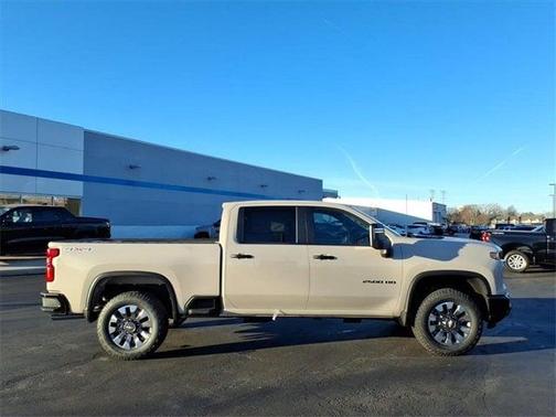 2026 Chevrolet Silverado 2500 Custom