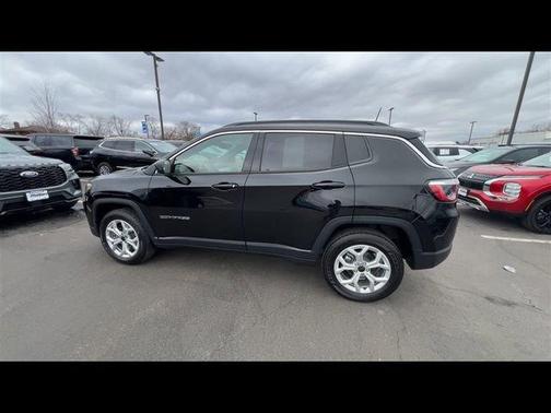 2025 Jeep Compass Latitude