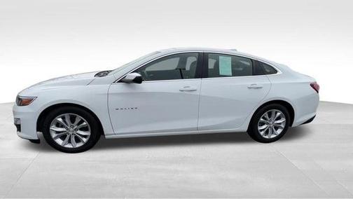 Summit White 2021 Chevrolet Malibu LT