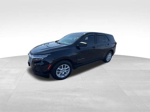 Mosaic Black Metallic 2023 Chevrolet Equinox LS