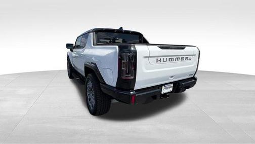 White 2025 GMC HUMMER EV Pickup 3X