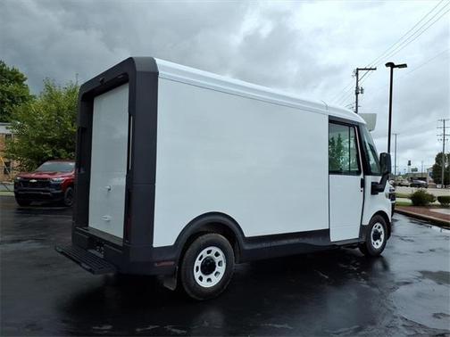 2025 Chevrolet BrightDrop 400 Base
