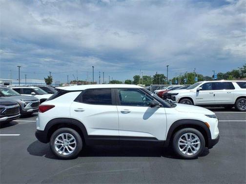 2026 Chevrolet Trailblazer LS