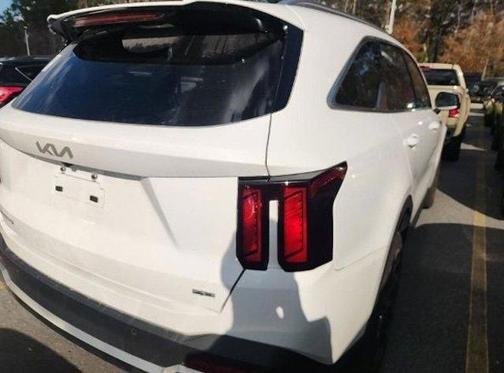 2025 Kia Sorento EX