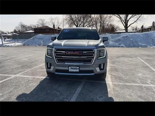 2023 GMC Yukon XL SLT