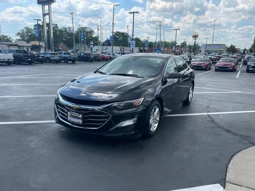 2022 Chevrolet Malibu 1LS