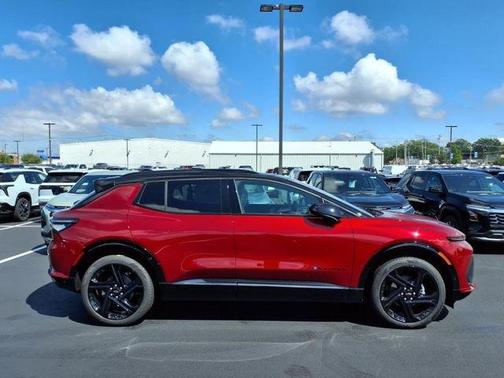 2025 Chevrolet Equinox EV RS