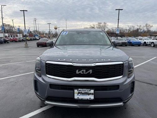 2022 Kia Telluride LX