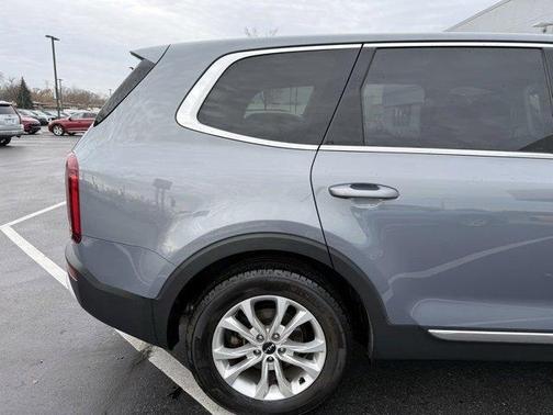 2022 Kia Telluride LX