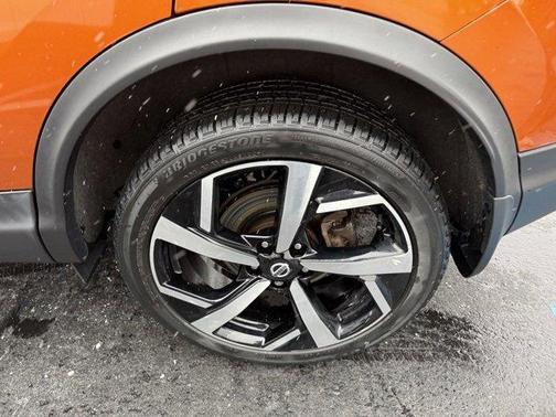 2021 Nissan Rogue Sport SL