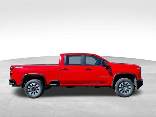 2026 Chevrolet Silverado 2500 Custom