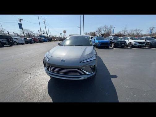 Moonstone Gray Metallic 2024 Buick Envista Preferred