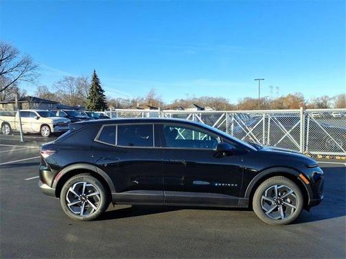 2026 Chevrolet Equinox EV LT 1