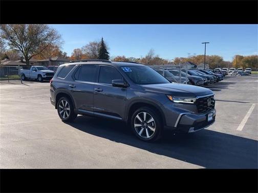 2025 Honda Pilot Touring