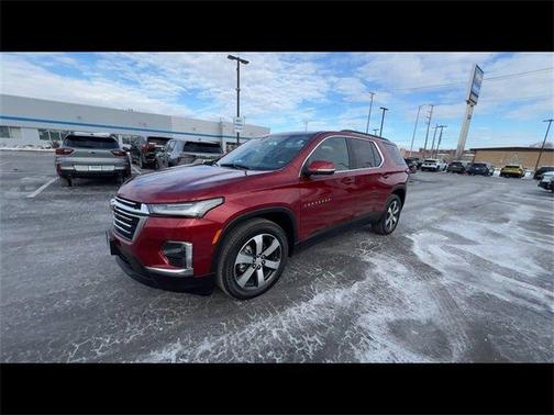 2023 Chevrolet Traverse LT Leather