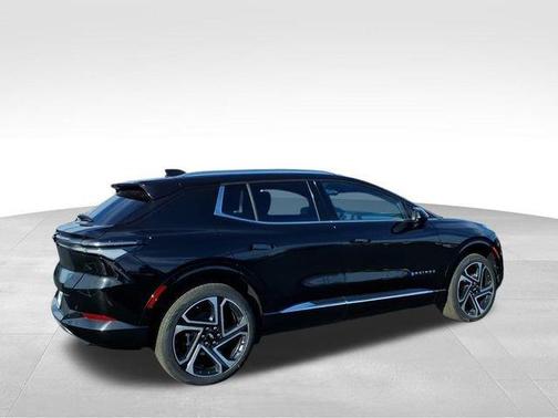 2026 Chevrolet Equinox EV LT 2