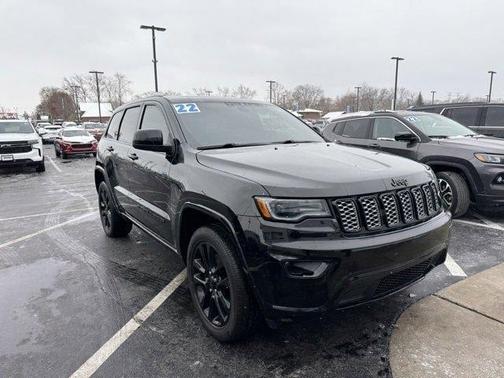 2022 Jeep Grand Cherokee WK Laredo