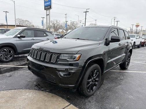 2022 Jeep Grand Cherokee WK Laredo