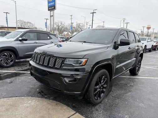 2022 Jeep Grand Cherokee WK Laredo