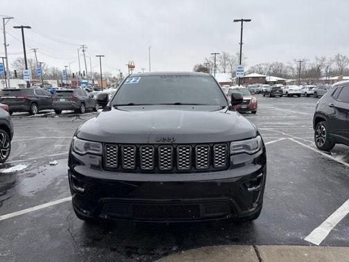 2022 Jeep Grand Cherokee WK Laredo