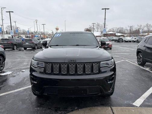 2022 Jeep Grand Cherokee WK Laredo