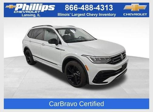 Opal White Pearl Effect 2024 Volkswagen Tiguan 2.0T SE R-Line Black