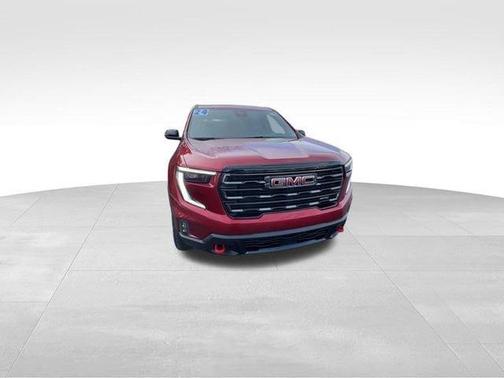 2024 GMC Acadia AT4