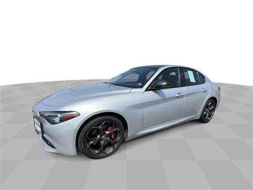 2019 Alfa Romeo Giulia Ti