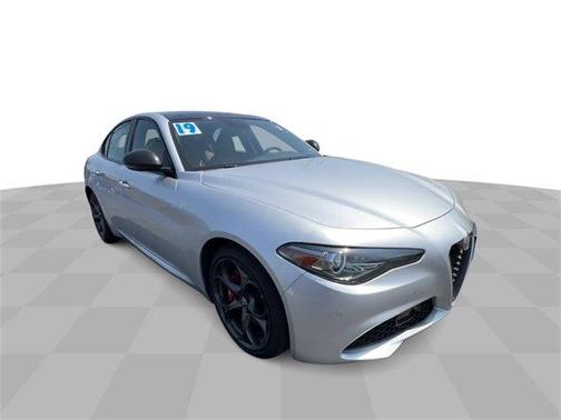 2019 Alfa Romeo Giulia Ti