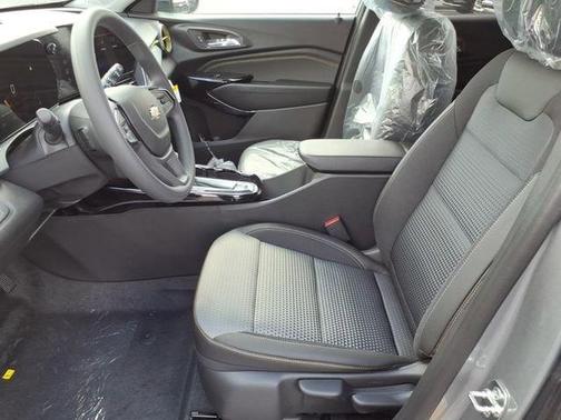 Sterling Gray Metallic 2026 Chevrolet Trax LT