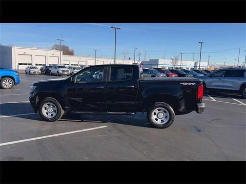 2022 Chevrolet Colorado WT