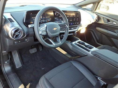 2026 Chevrolet Equinox EV LT 1