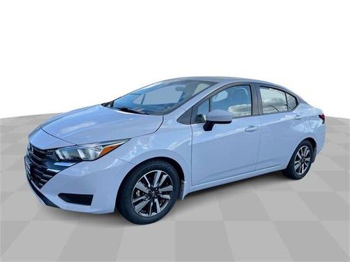 2023 Nissan Versa 1.6 SV