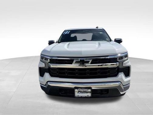 Summit White 2022 Chevrolet Silverado 1500 LT