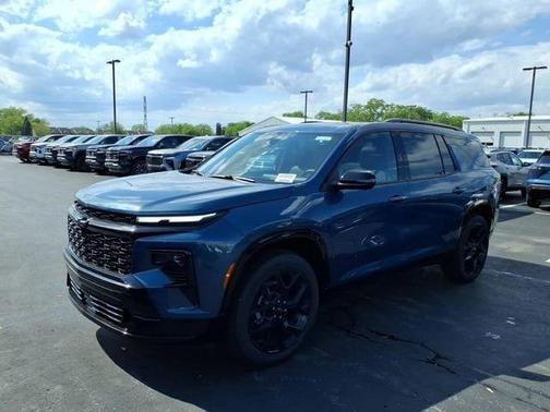 Lakeshore Blue Metallic 2026 Chevrolet Traverse RS