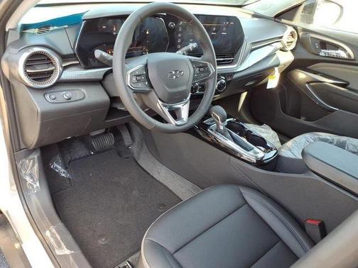 Sterling Gray Metallic 2026 Chevrolet Trax ACTIV