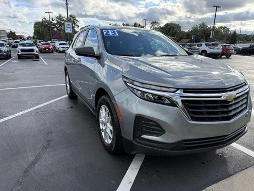 2023 Chevrolet Equinox LS