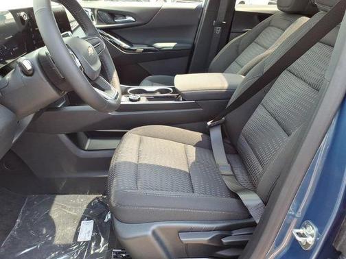 Lakeshore Blue Metallic 2027 Chevrolet Equinox LT