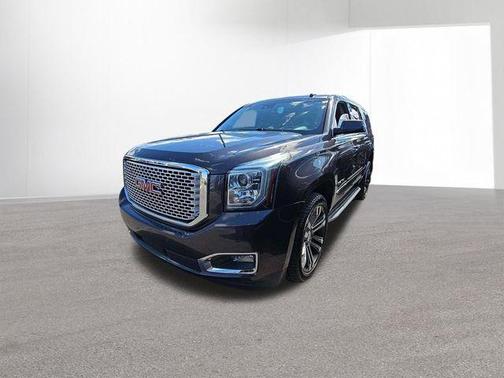 Iridium Metallic 2017 GMC Yukon Denali