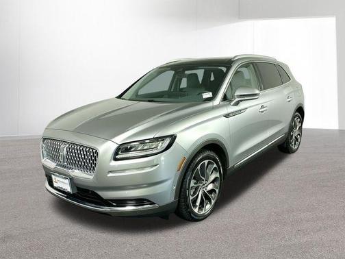 2021 Lincoln Nautilus Reserve